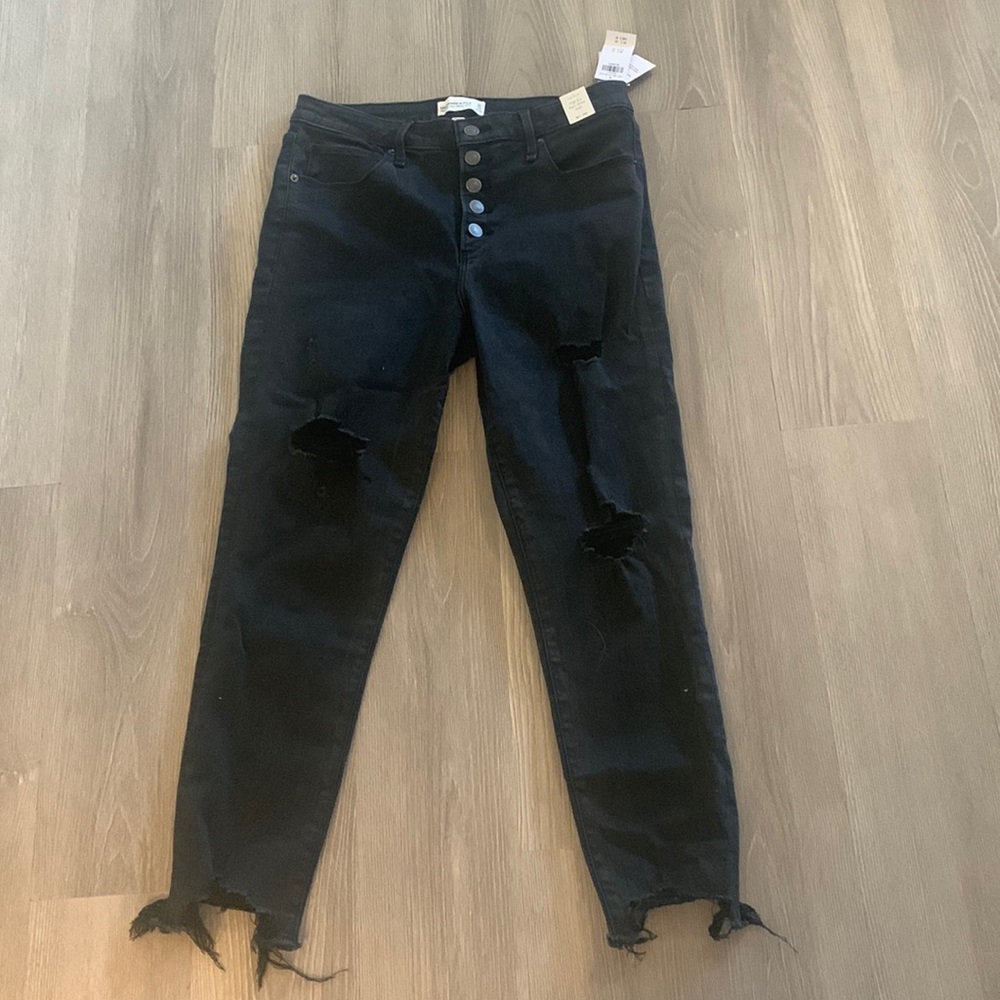 NWT Black Abercrombie Curve Love Jeans